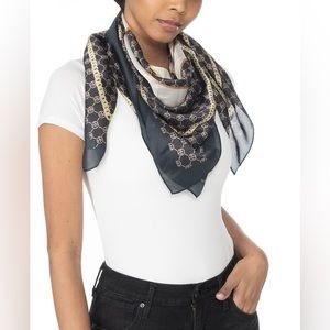 Logo Chain Scarf Women's Square Scarf Giani Bernini monogram logo GG Italy